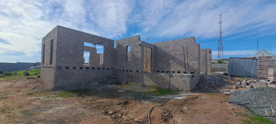 4 Bedroom Property for Sale in Hoogland Western Cape
